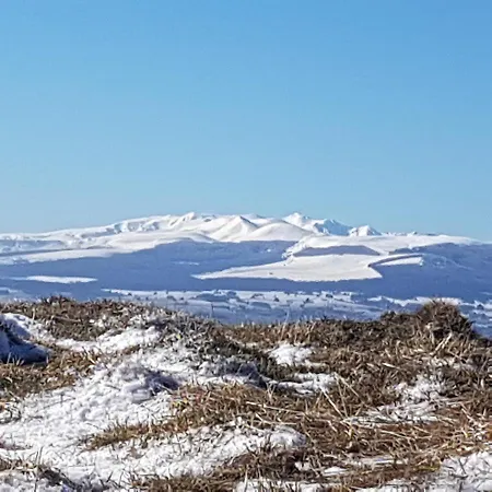 Sejour Au Coeur Des Volcans Vakantiehuis